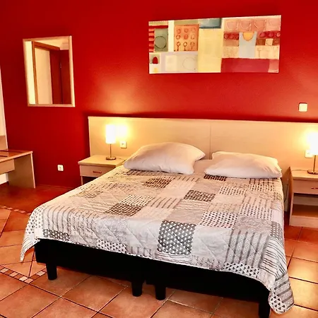 Hotel Romina 2*